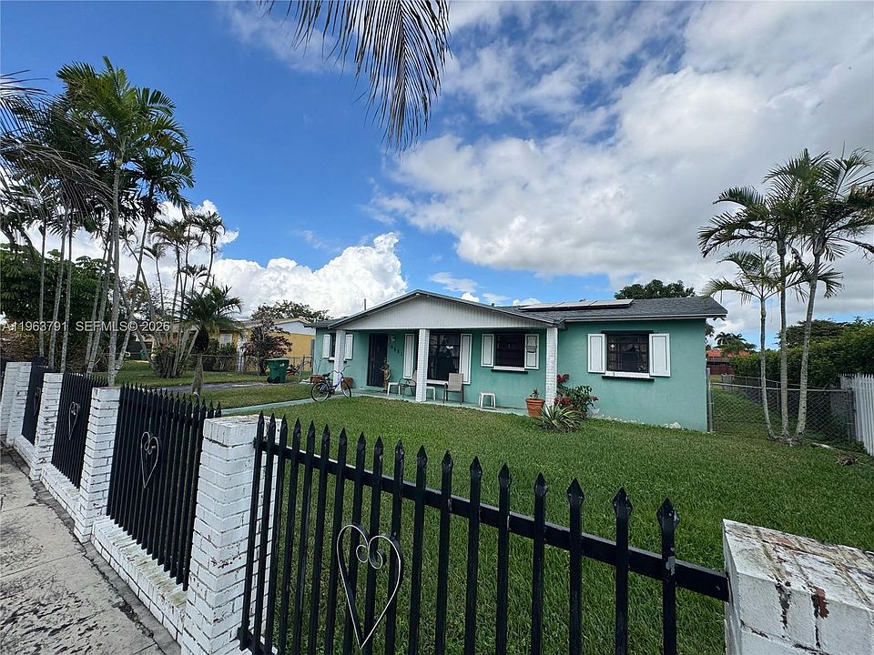 1st image of 10551 SW 141st Dr