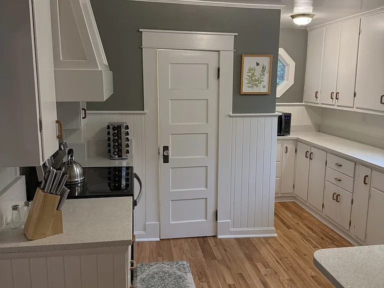 314 S Sherwood St — Photo 15