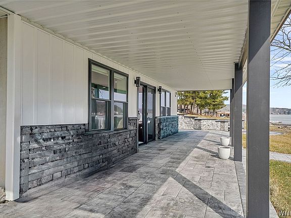 5th image of 249 W Shore Rd