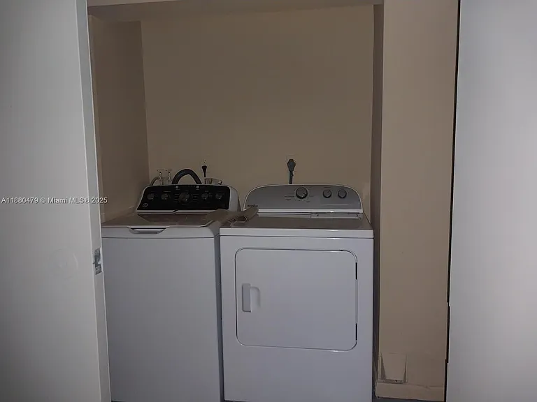 5027 SW 139th Ct #5027 — Photo 9