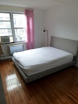 Rented by Bohemia Realty Group | media 21