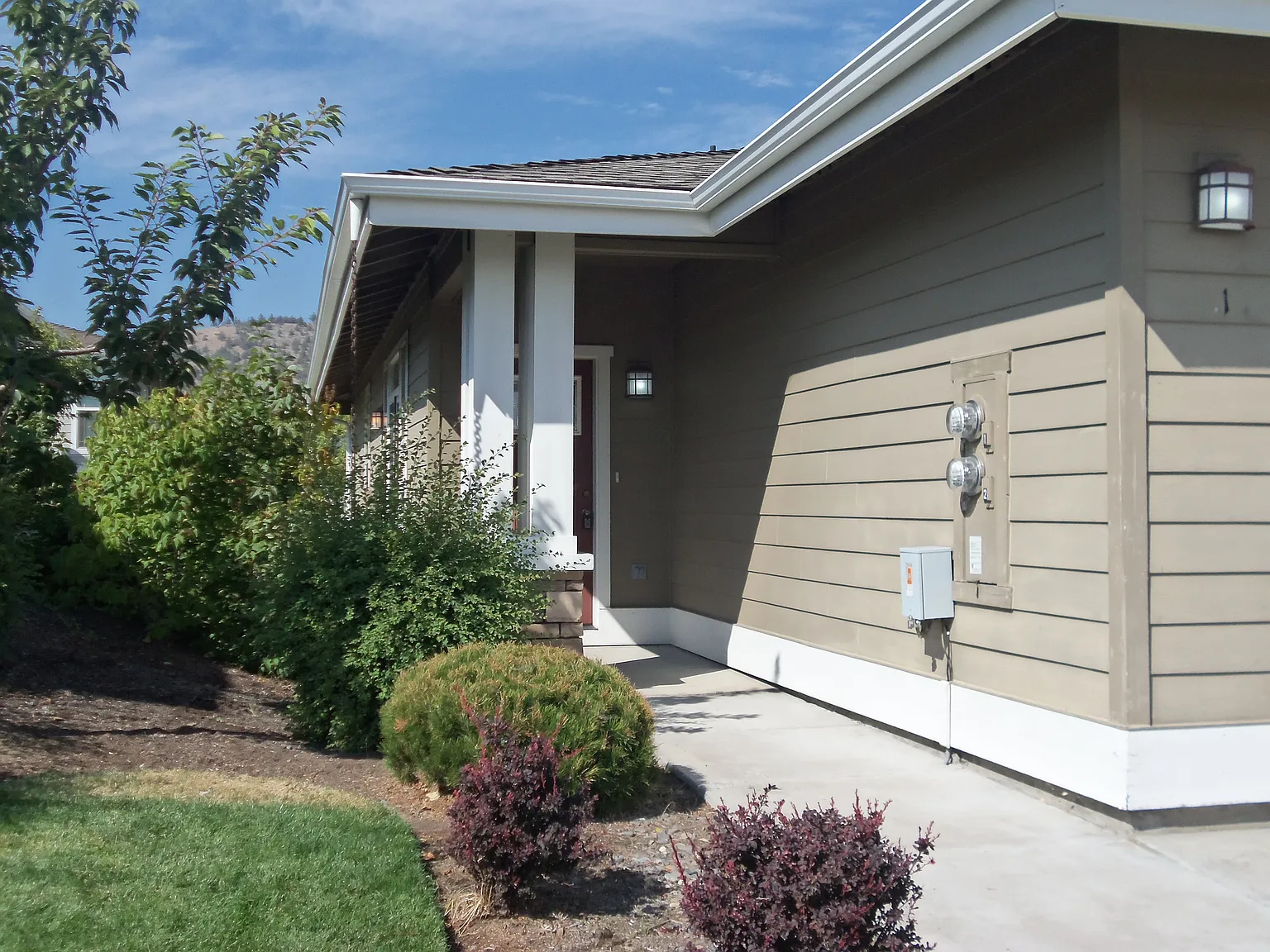 2 bed, 778 sqft, $1,750 — Photo 2