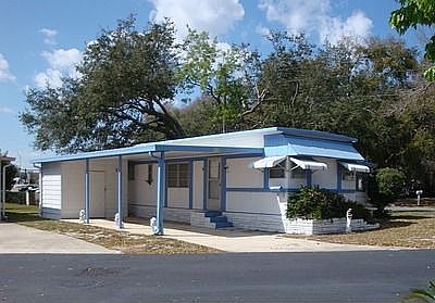 1st image of 928 Spanish Moss Dr