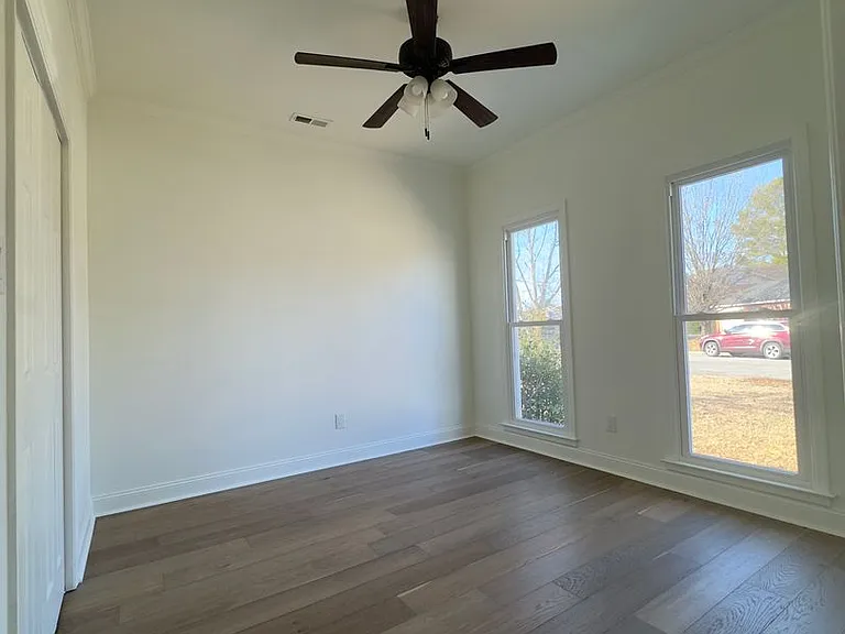 1812 Kathy Lane Ct SW — Photo 12