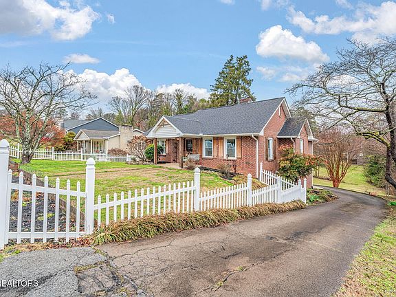 4th image of 5408 Villa Rd