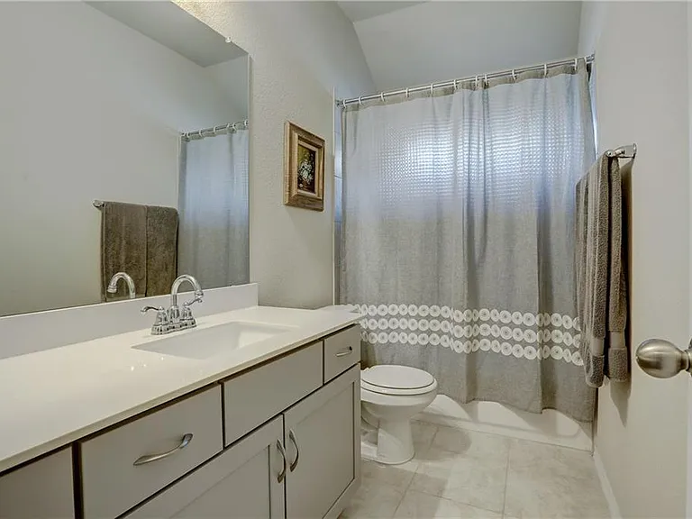 111 Finley St — Photo 13
