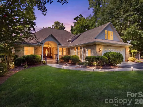 116 Canoe Ct, Mount Gilead, NC 27306