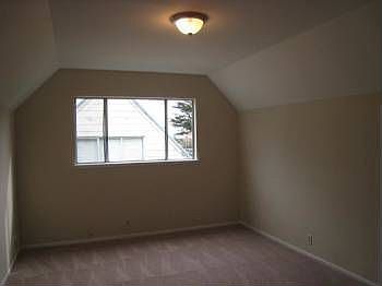 2nd image of 389 Glencourt Way