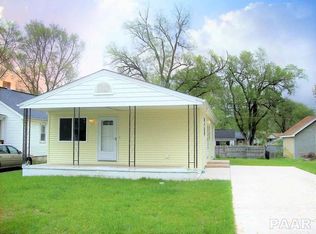 1404 S 12th St, Pekin, IL