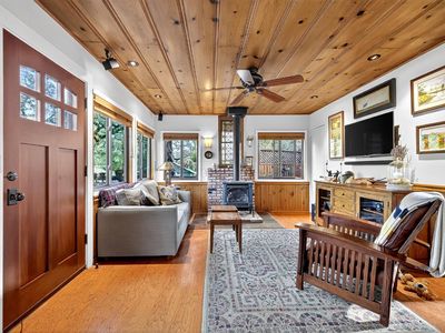 9290 Champs De Elysees, Forestville, CA, 95436