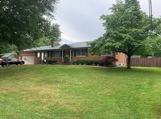 9808 Nordic Dr, Louisville, KY 40272