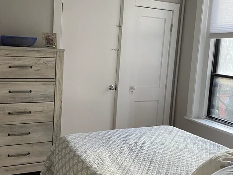 497 Beacon St #6 — Photo 3