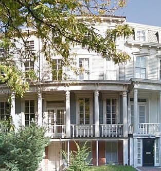 1st image of 295 Cumberland St #1