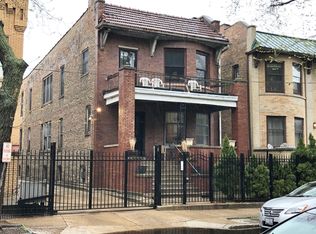 930 W Gunnison St #1, Chicago, IL 60640