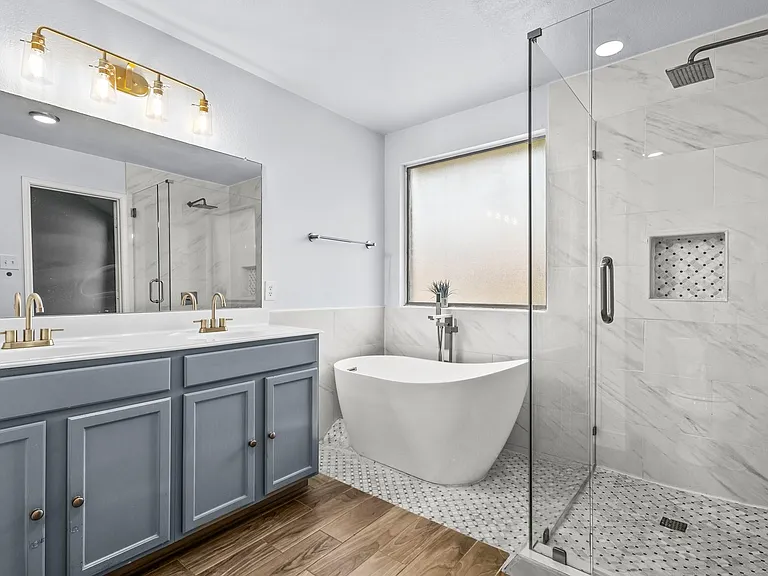 5540 Crestwood Dr — Photo 6