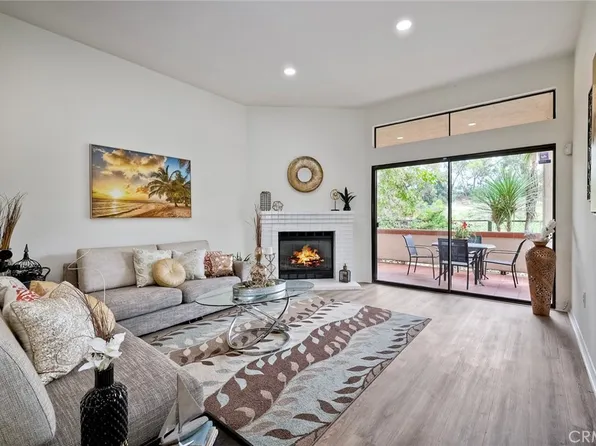 2838 Winthrop Ave, Carlsbad, CA 92010