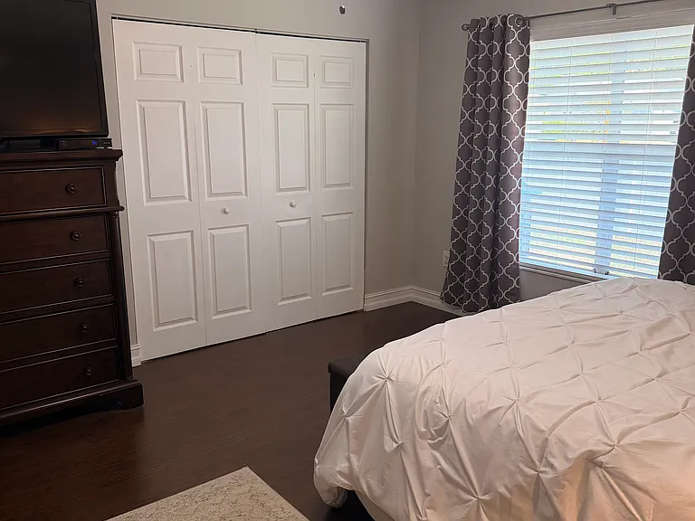 4208 Northampton Dr — Photo 25