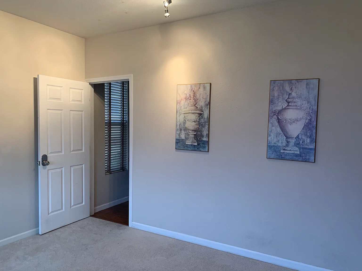 1 bed, 1.0 bath, $1,250 — Photo 3