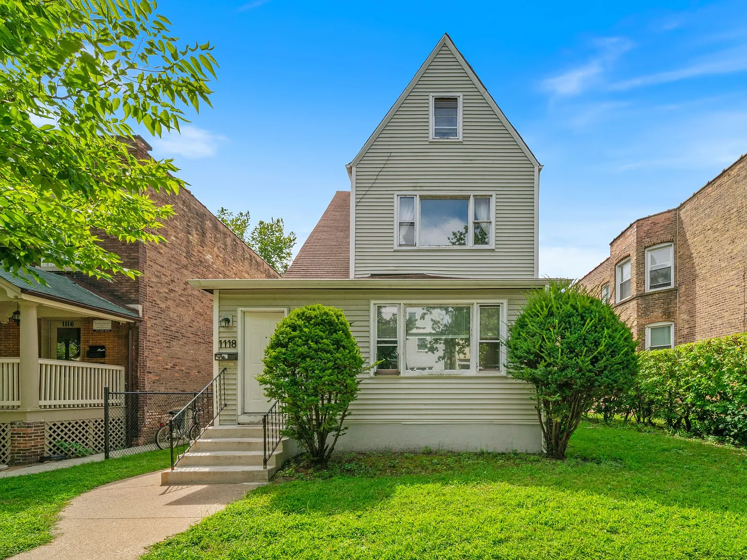 1118 Garnett Pl — Photo 1