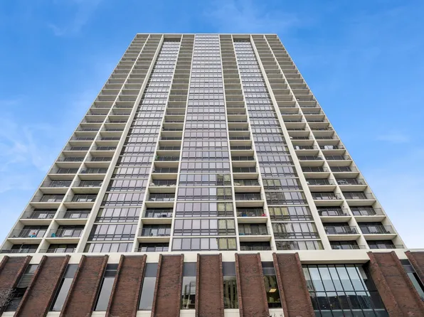1636 N Wells St #1911-15, Chicago, IL 60614