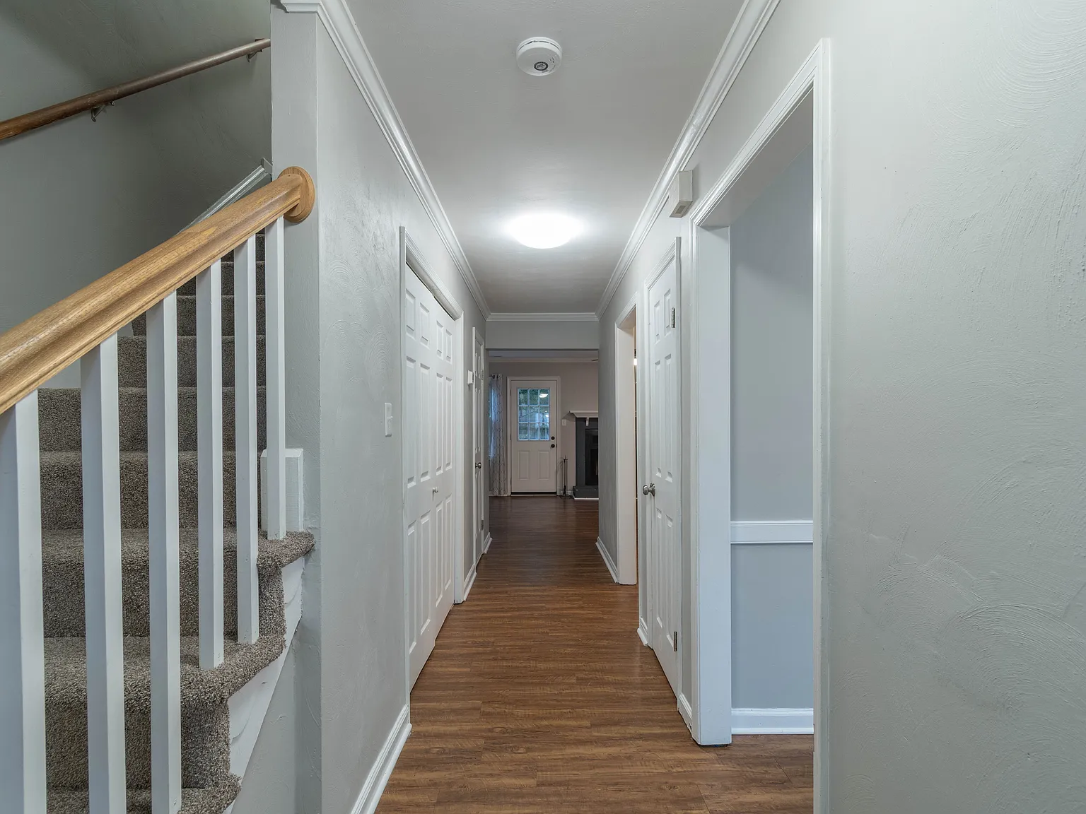 3 bed, 2.5 bath, 1424 sqft, $2,400 — Photo 3