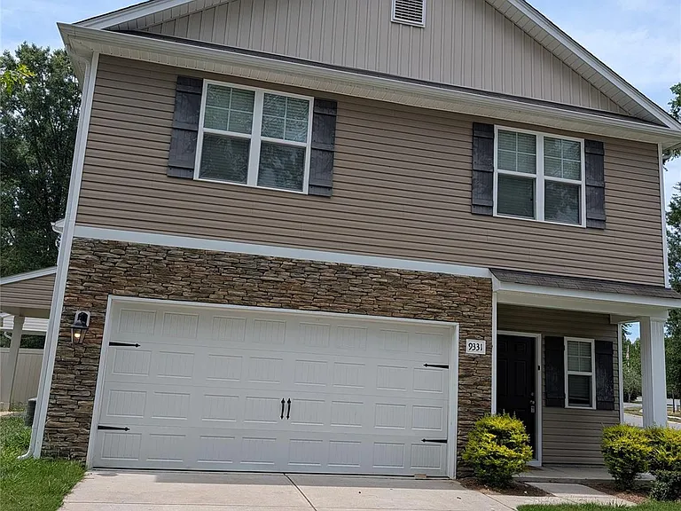 9331 Arbor Creek Dr — Photo 1