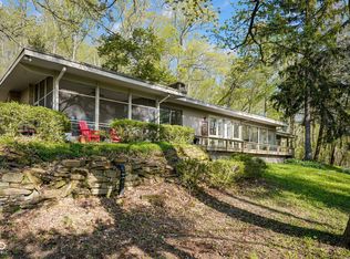 9806 Raintree Dr N, Columbus, IN 47201