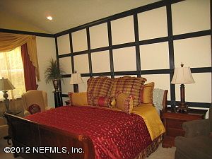 3rd image of 517 Olympic Cir