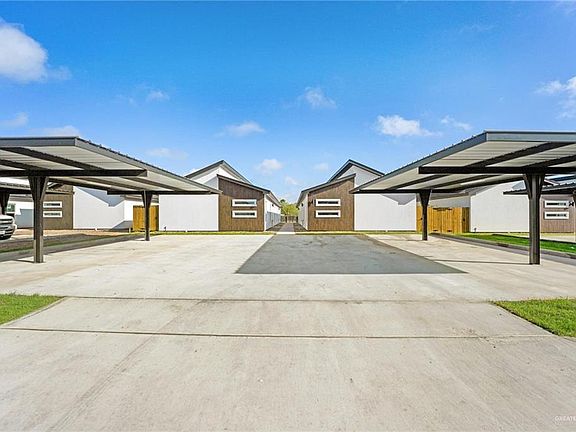 2nd image of 1306 W Platinum Dr