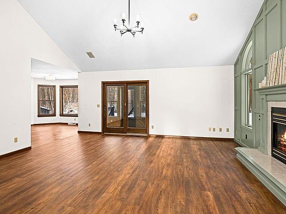 4th image of 34585 Settler's Pond Dr