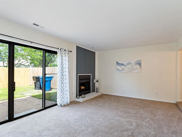 3612 Smokey Chamber Dr — Photo 6