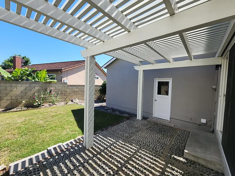 5641 Tilburg Dr — Photo 24