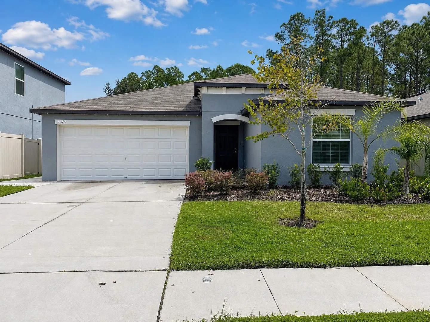 Beautiful 4 Bedroom / 2 Bath Home in Saddle Creek Preserve — Photo 2