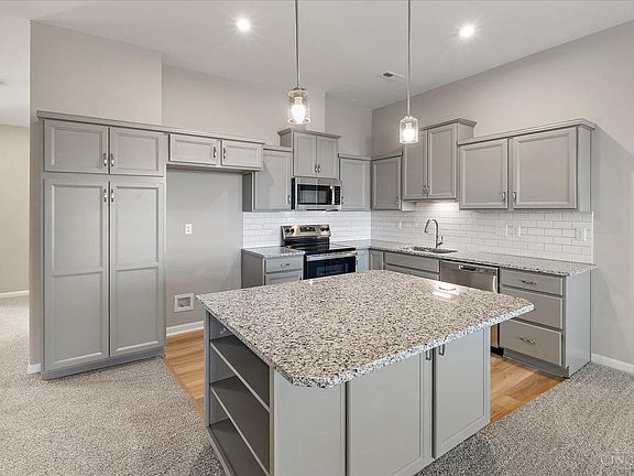 2nd image of 437 Bethpage Way