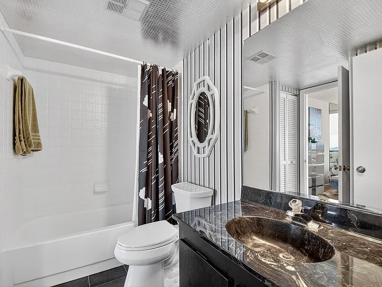 8200 Lakeshore Dr #507 — Photo 42