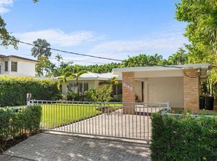 6140 Pine Tree Dr #0, Miami Beach, FL 33140