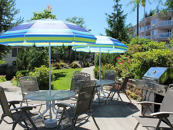 3rd image of 2805 S 125th St APT 205