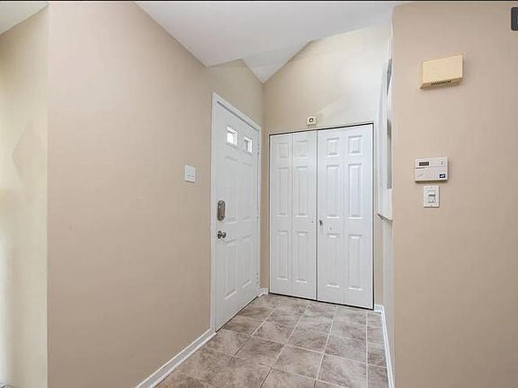 5th image of 4105 Franklin Ct