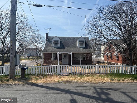 2nd image of 8472 Church Rd