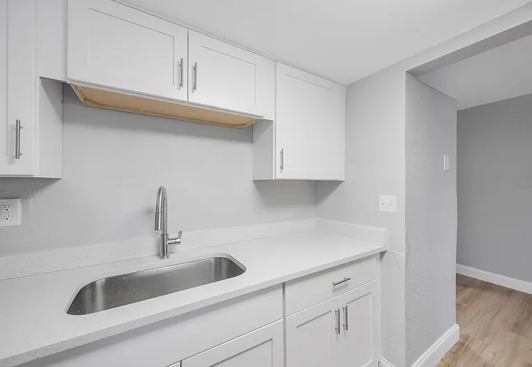 3060 Clinton St S #8 — Photo 11