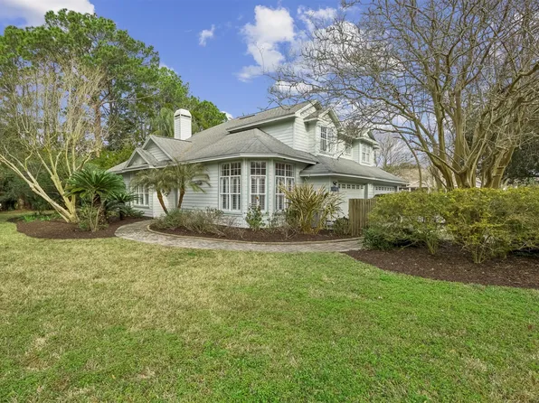 95023 Village Dr, Fernandina Beach, FL 32034