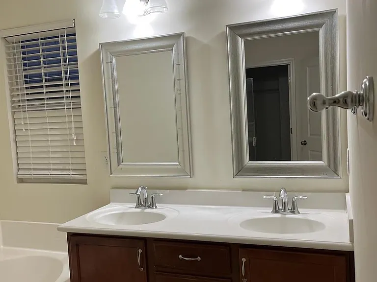 734 Silver Stream Ln — Photo 5