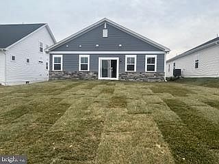 1st image of 5373 Canyonlands St