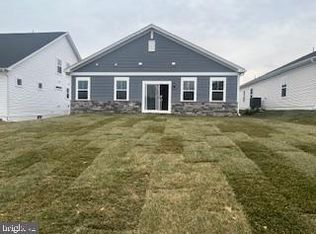 5373 Canyonlands St, White Plains, MD 20695