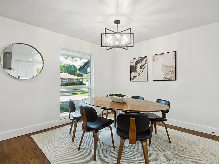 10228 San Juan Ave — Photo 4