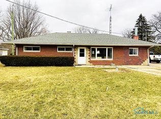 22097 W Elmwood Pkwy, Genoa, OH 43430
