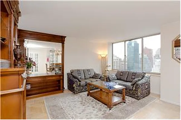 Sold by Living New York | media 8