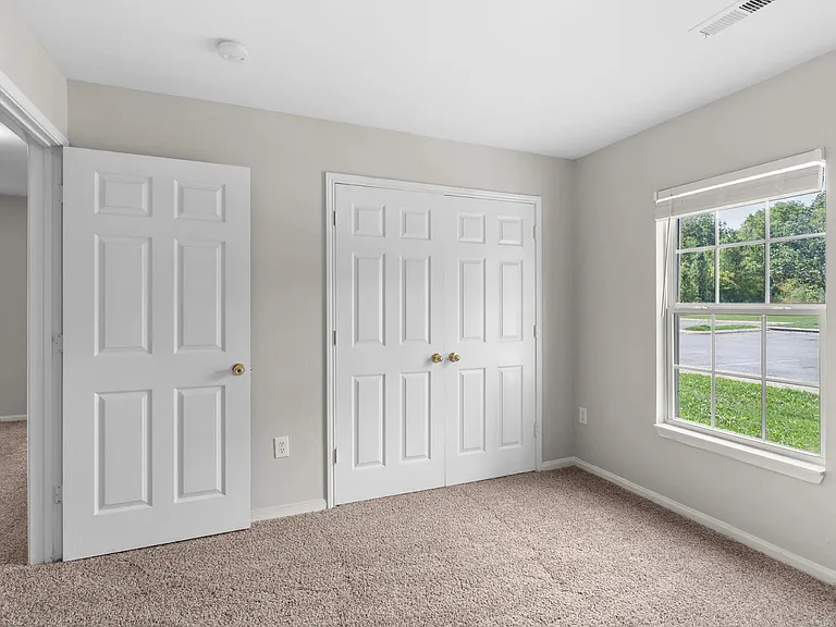 Stonebridge Apartments — Photo 28