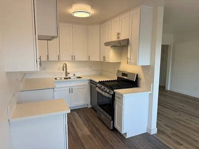 1 bed, 650 sqft, $1,895 — Photo 4