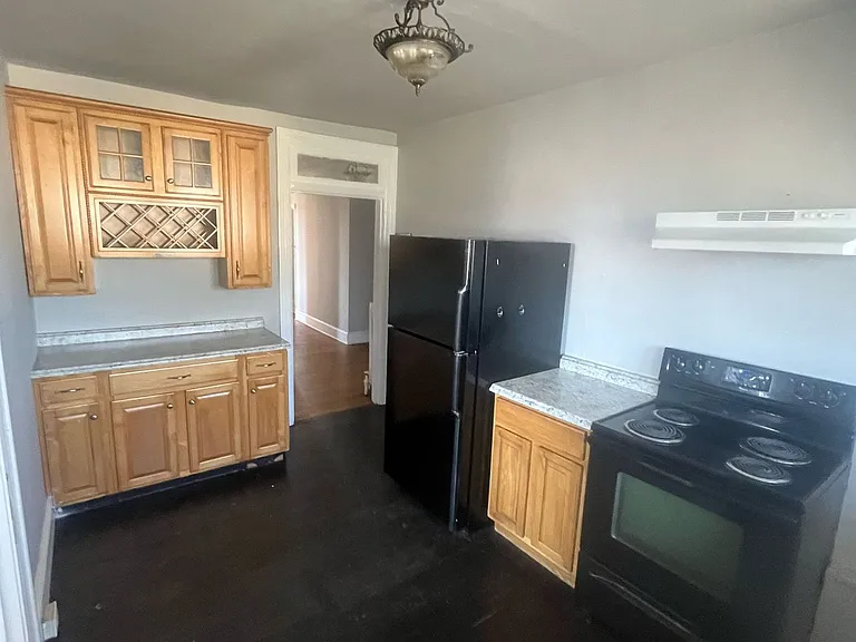 345 N Potomac St — Photo 12
